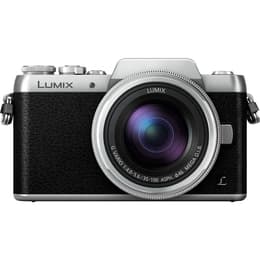 Lumix DMC-GF7 - Silber/Schwarz + Panasonic Lumix G Vario 12-32 mm f/3.5-5.6 + 35-100 mm f/4-5.6 f/3.5-5.6 + f/4-5.6