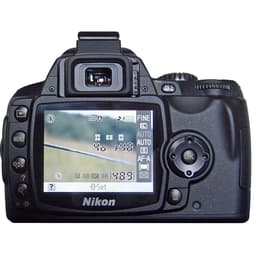 Spiegelreflexkamera - Nikon D40 Schwarz + Objektivö Nikon AF-S DX Nikkor 27-82.5mm f/3.5-5.6G ED II
