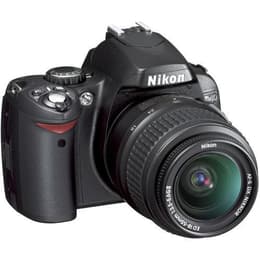 Spiegelreflexkamera - Nikon D40 Schwarz + Objektivö Nikon AF-S DX Nikkor 18-55mm f/3.5-5.6G II + AF-S DX 55-200 mm f/4-5.6G ED